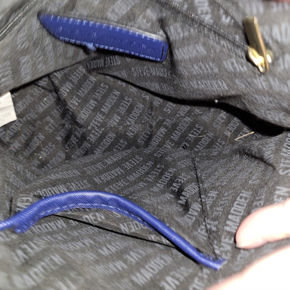 Cobalt Blue Steve Madden Crossover Bag. - Picture 5 of 5